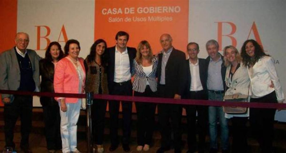 Bali Bucca particip� de un encuentro con Scioli
