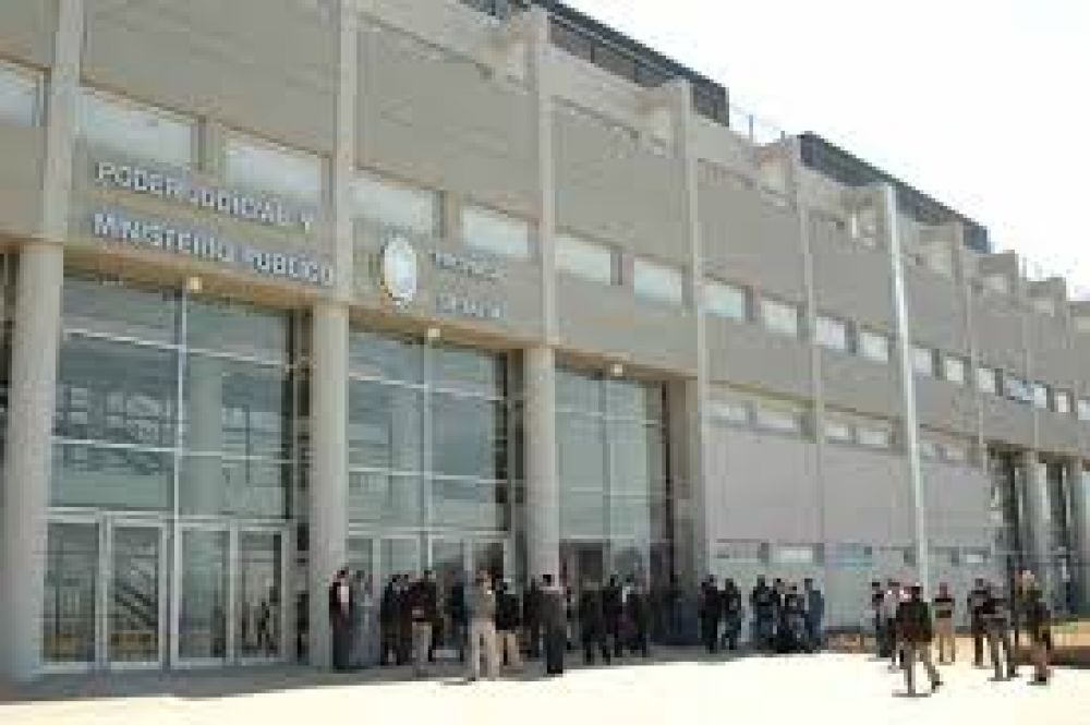 Espera hace 4 a�os que la Justicia le de su casa