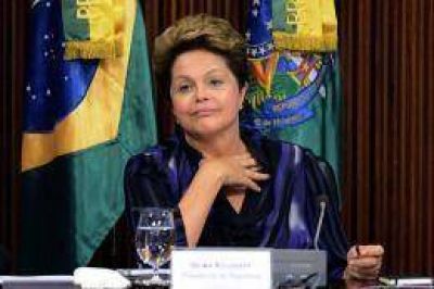 Rousseff lidera con comodidad las encuestas para las elecciones 2014