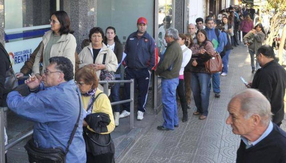 2014 arranca con un fuerte golpe a la econom�a familiar