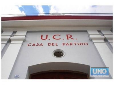 El Congreso de la UCR resolvi� aprobar una amnist�a para ex afiliados, aunque con l�mites