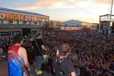 Expo Tigre cerr� su edici�n 2013 al ritmo de Los Aut�nticos Decadentes
