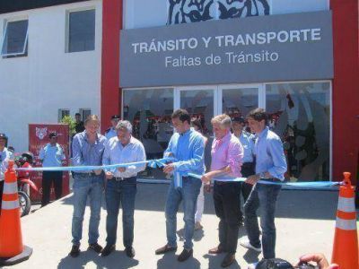 Massa y Zamora inauguraron en Tigre moderno edificio de Tr�nsito, Transporte y Faltas