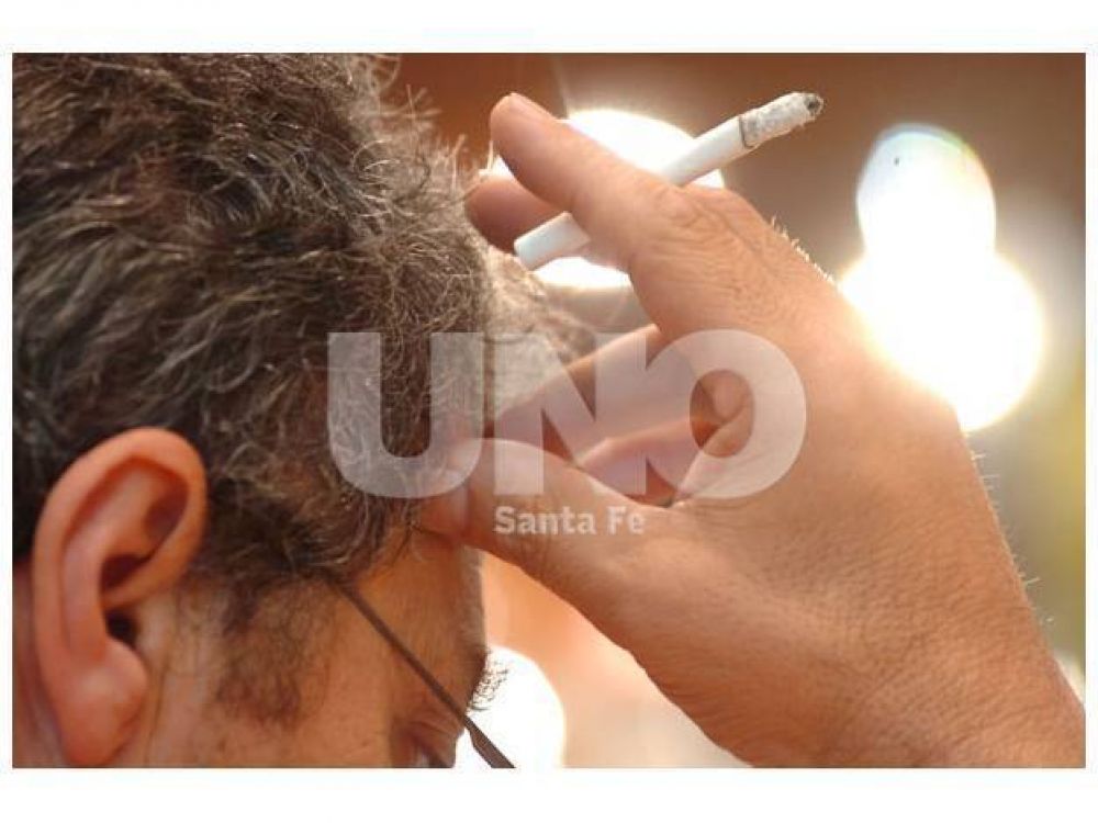 Las multas por fumar en sitios p�blicos arrancar�n desde los $1.400