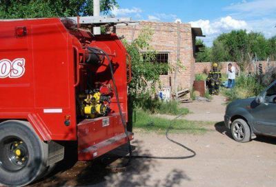 Incendio intencional en una humilde vivienda