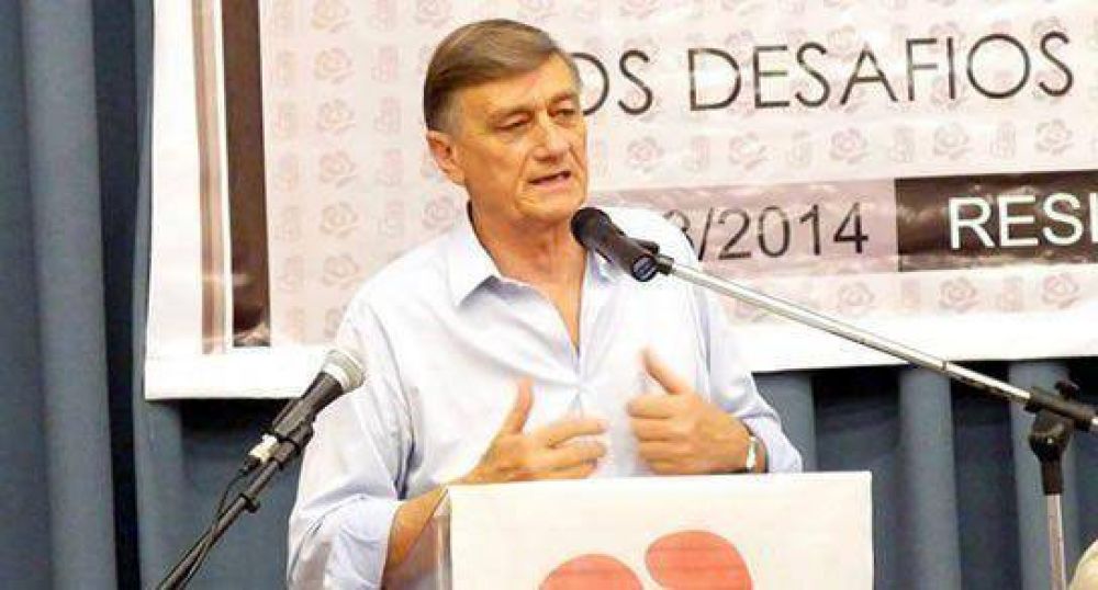 "Trabajamos para conducir los destinos de la Argentina"