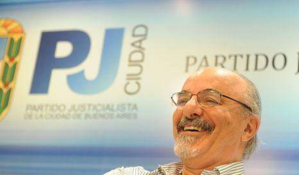 Ciudad: Tomada se reuni� con j�venes peronistas