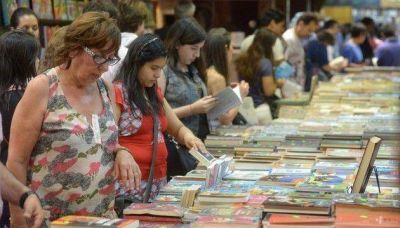 M�s de 70 mil personas en la �Noche de Librer�as�