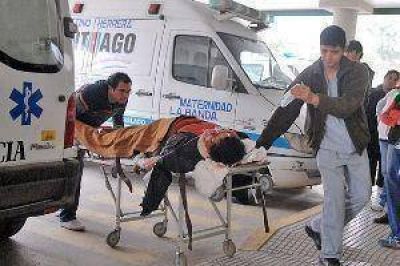 Derrap� en la madrugada y muri� tras agonizar varias horas en el Regional