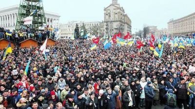 Ucrania: crece la protesta opositora y toman la sede de gobierno de Kiev