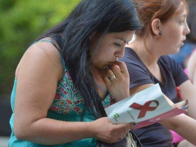 Piden que el testeo del VIH sea incorporado a los an�lisis de rutina