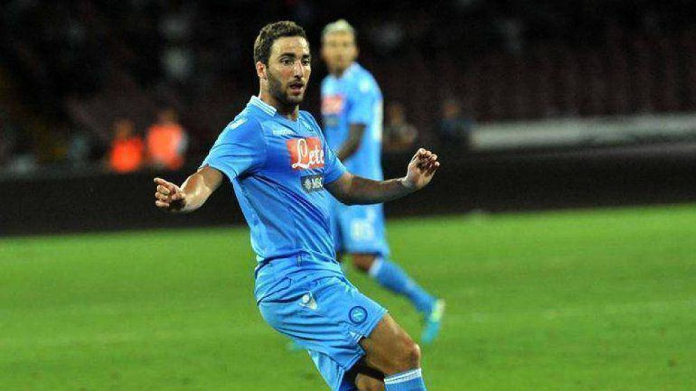 Napoli visita a Lazio en el cierre de la fecha del Calcio italiano