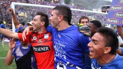Emelec se consagr� campe�n del torneo ecuatoriano de f�tbol