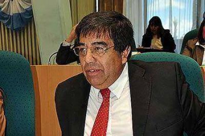 CONTRERAS: NO ES �NECESARIO� ENDEUDARSE PARA PAGAR AGUINALDOS