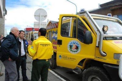 Llegaron dos nuevas Autobombas Forestales