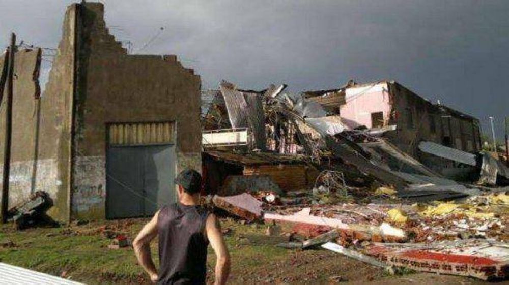 Desastre en Chivilcoy tras el paso de un fuerte tornado