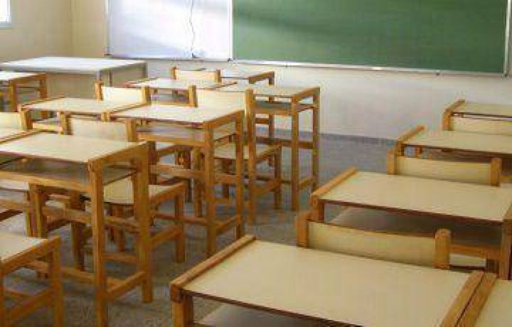 M�s de 25.000 docentes van a las urnas