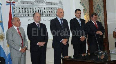 "Regionalizar m�s la salud y afianzar las redes de atenci�n ser�n los ejes"