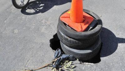 Los baches no dan tregua