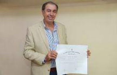 El electo Rodolfo Urtubey recibi� el diploma de Senador de la Junta Electoral Nacional