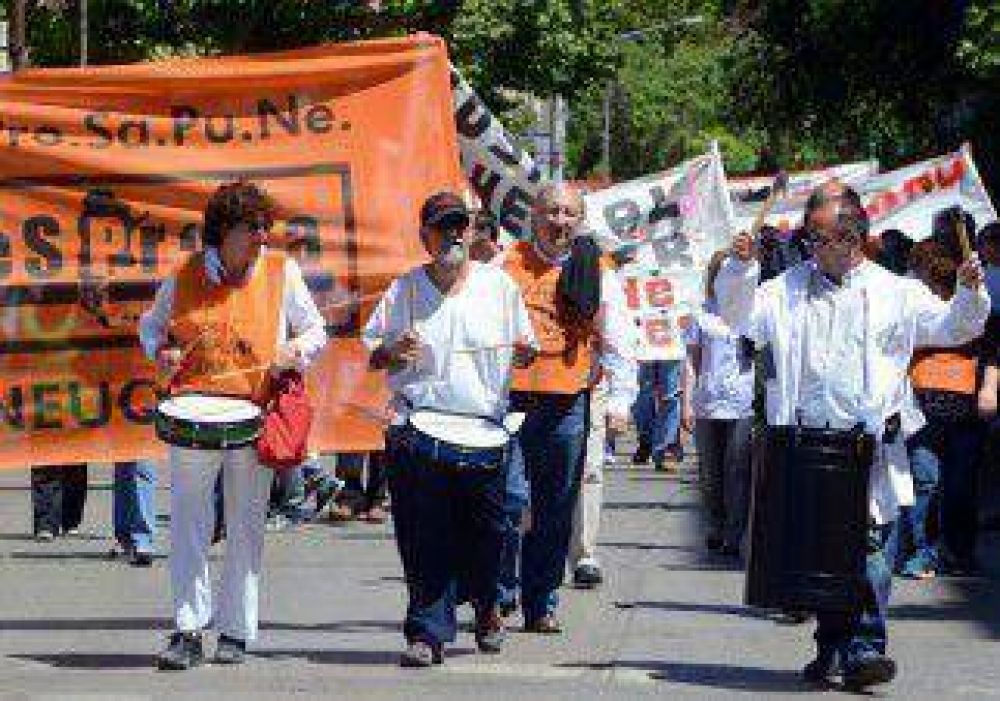 Los profesionales iniciar�n otro paro de tres d�as 