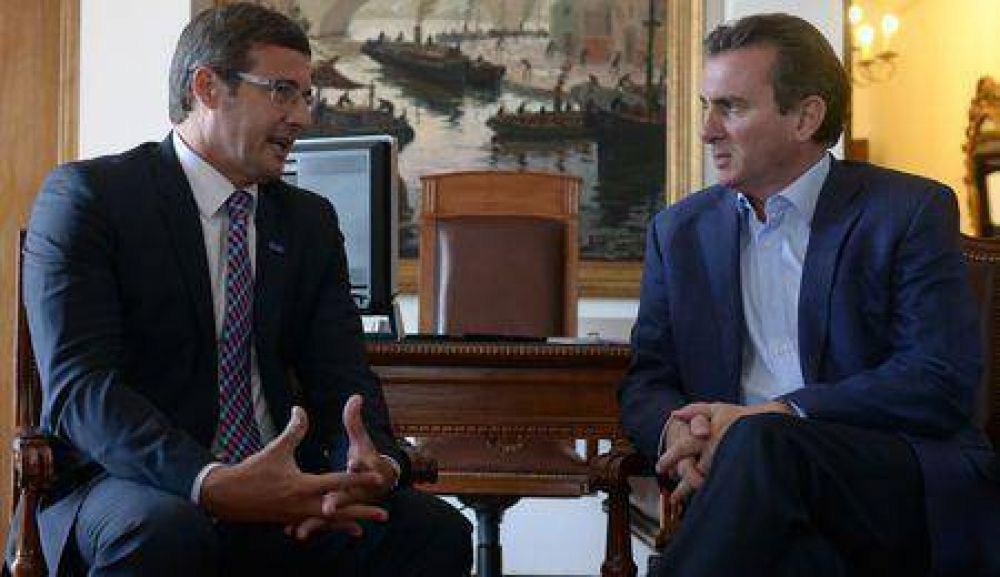 El Gobernador recibi� a empresarios del petr�leo