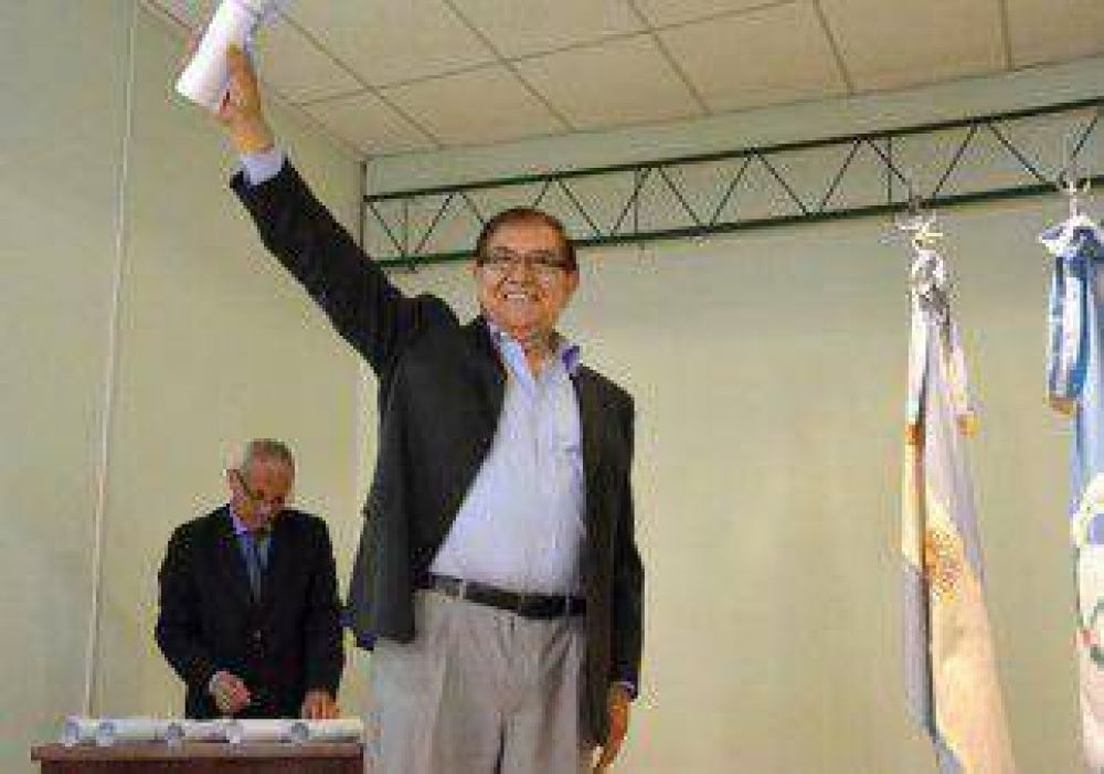 Coparticipaci�n:Pereyra negocia con el Gobierno y opositores 