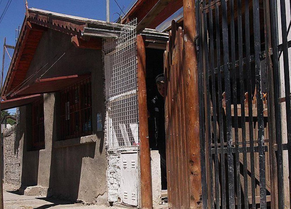 Detuvieron a dos sospechosos de balear a un comerciante