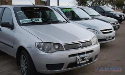 Remises subieron la m�nima a $11 y los taxis lo har�n el viernes