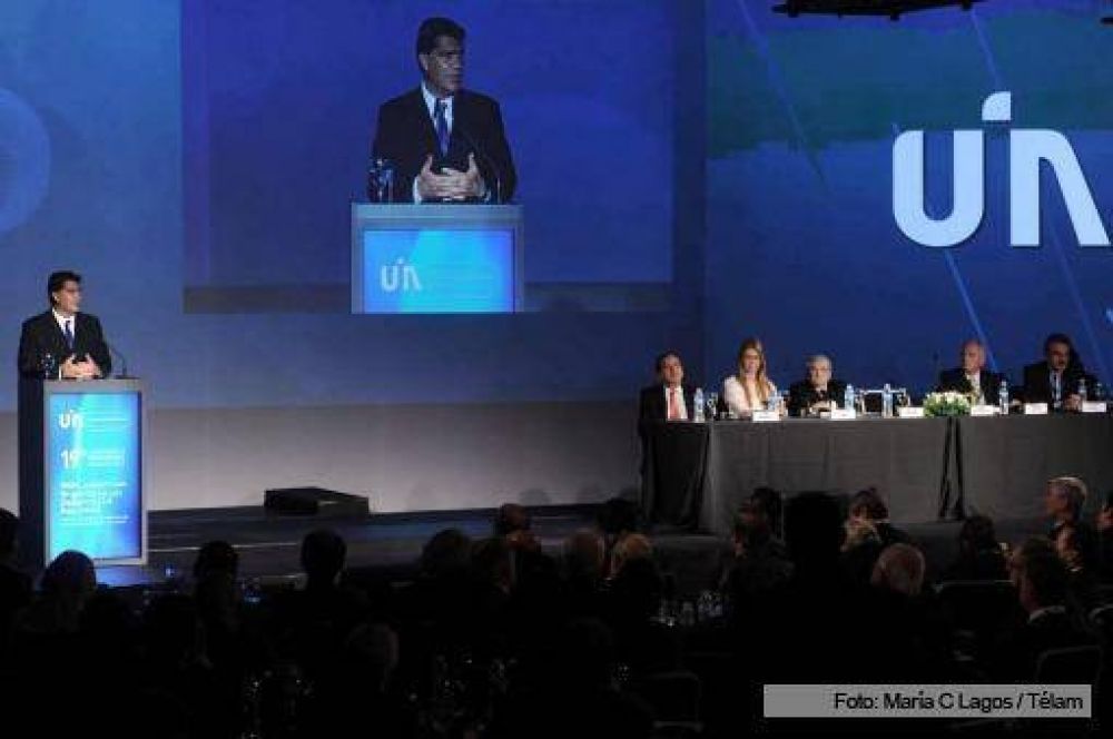 "Hay que pensar un modelo de pa�s federal, integrado y con inclusi�n"