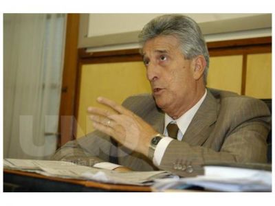 Garc�a Porta: �Hay que arrasar los barrios buscando armas�
