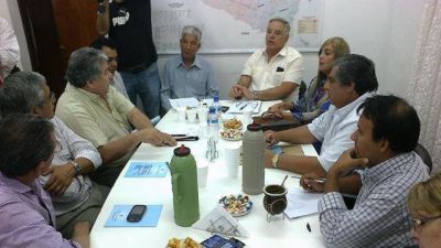 "M�s all� del inicio de las clases el centro de la reuni�n fue la calidad educativa"