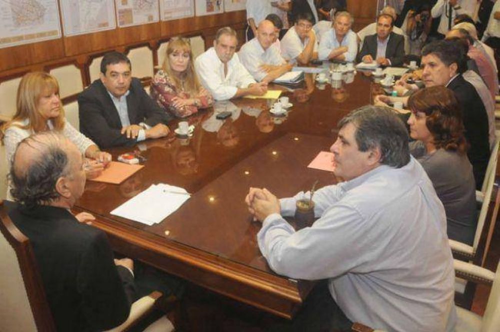 Bacileff Ivanoff formaliz� un compromiso: �Vamos a trabajar en conjunto�