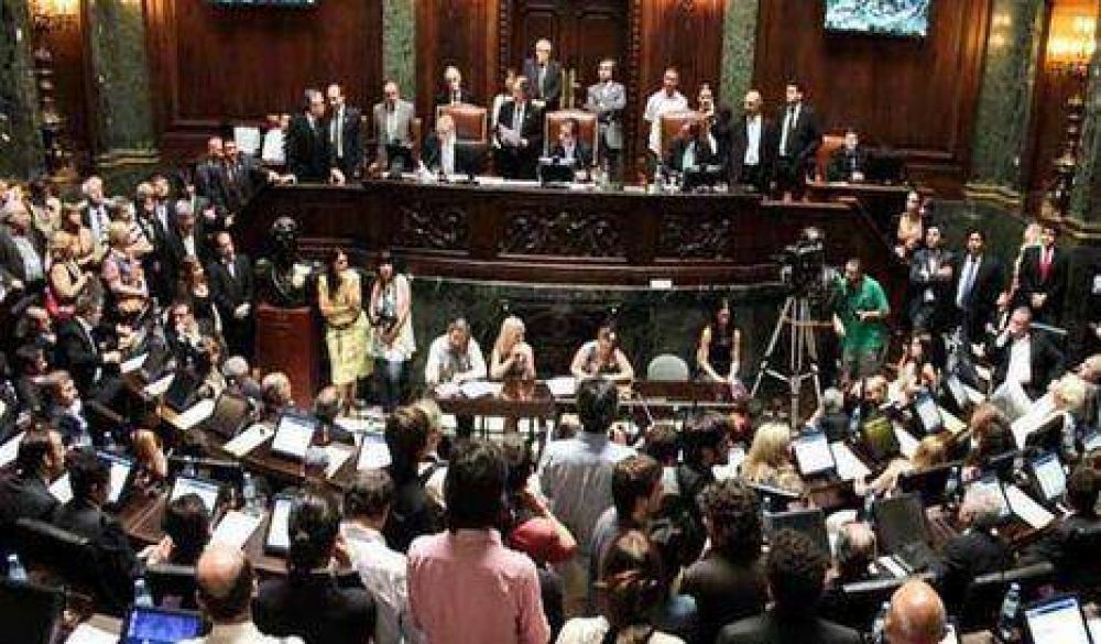 Habr� siete monobloques en la Legislatura