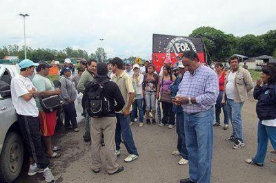 Cortes de ruta de la Multisectorial del Chaco en el cruce de las rutas 11 y 16