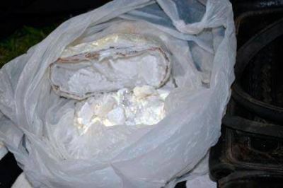 Incautaron casi medio kilo de coca�na en Villa Libertad