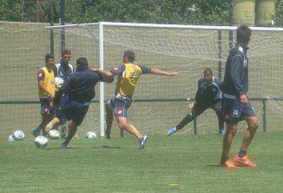 Quilmes hizo trabajos de definici�n en el campo auxiliar con P�rez Godoy recuperado