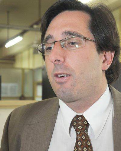 Alveolite suena para Seguridad, Artime ir�a al Enosur y Cristaldi reemplazar�a a Ferro en Salud
