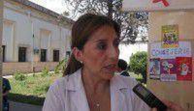 Contin�a la campa�a de concientizaci�n sobre el VIH en el Hospital San Roque