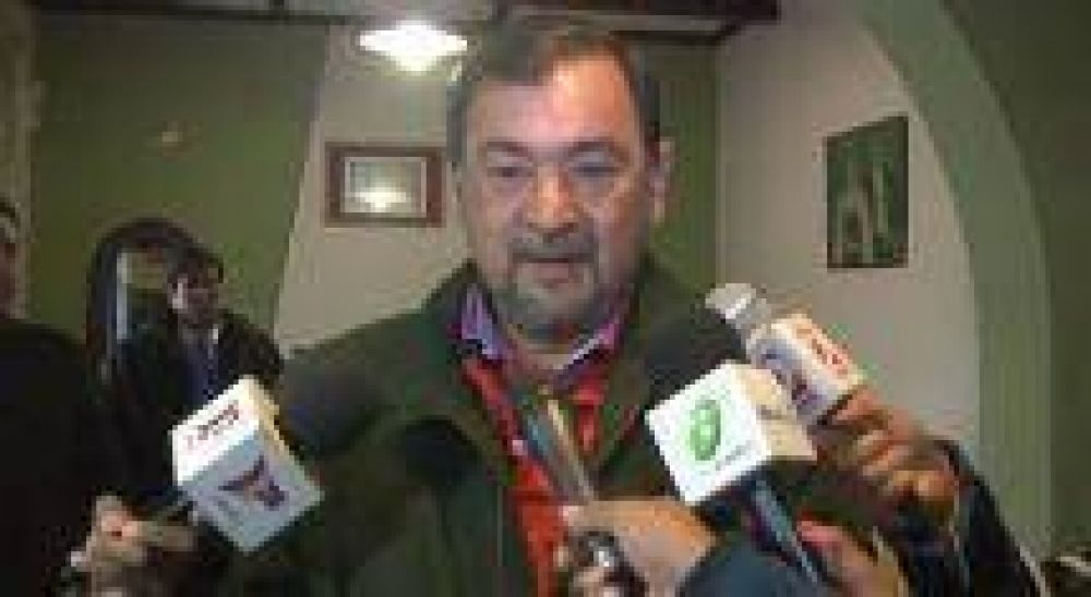 Miguel Isa: �El 10 de diciembre anunciar� el nuevo gabinete�