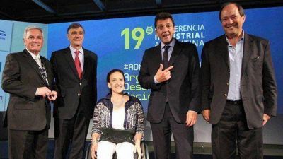 Reapareci� en la escena pol�tica el empresario entrerriano Motta	 