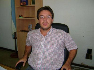 Tel�n: el jueves renuncia el intendente Echeveste