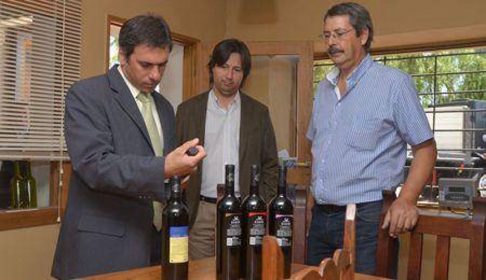 Bodega local adquiri� m�s de 50.000 botellas a precios diferenciales