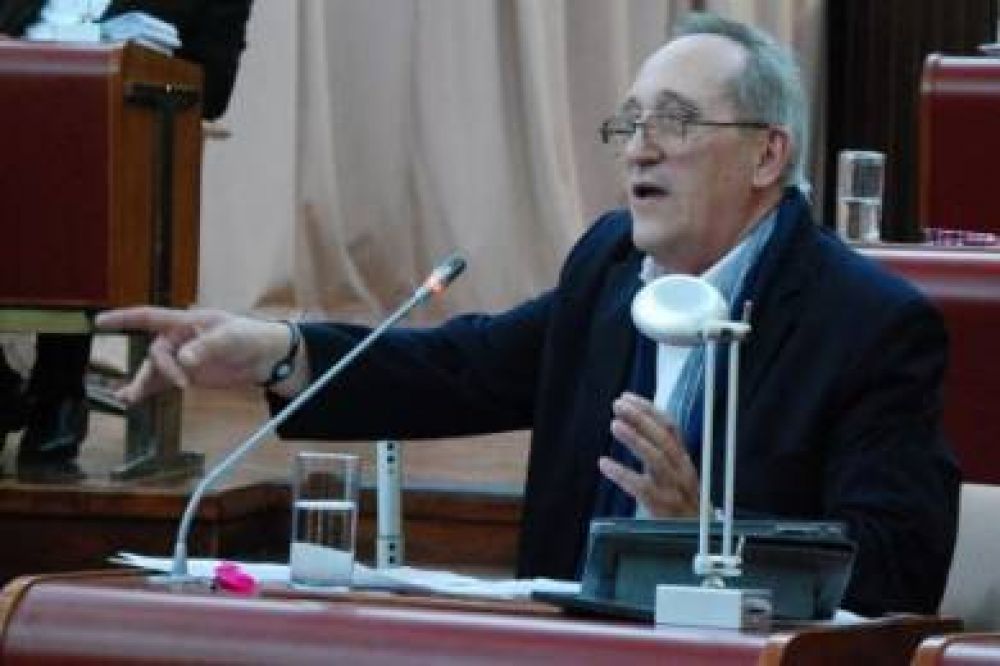 La UCR denunciar� por incumplimiento al gobernador de la provincia