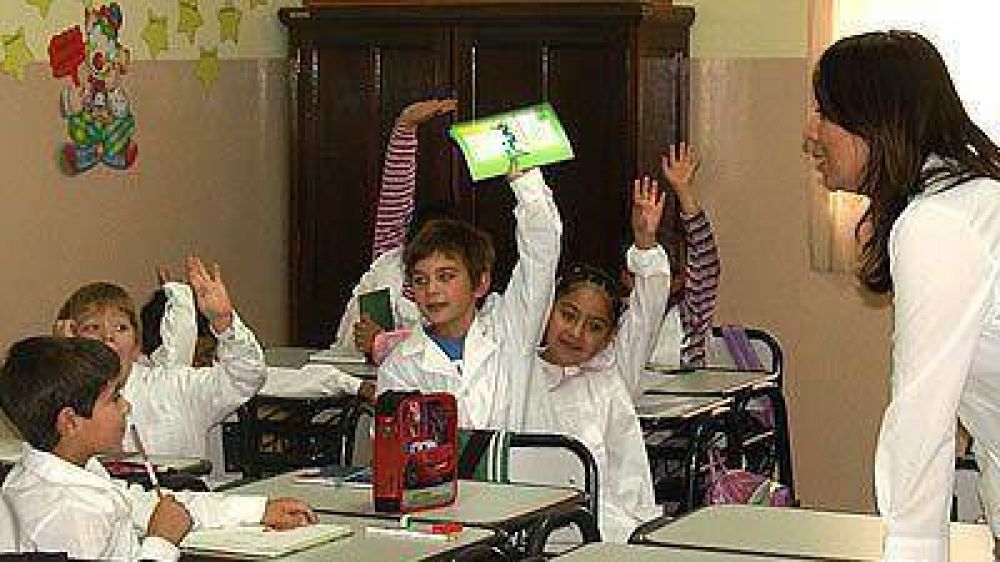 Chubut proyecta un calendario escolar de 183 d�as