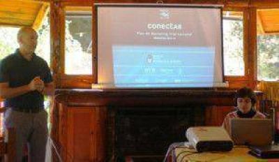 Presentaron el plan ConectAR en Lago Puelo y Esquel