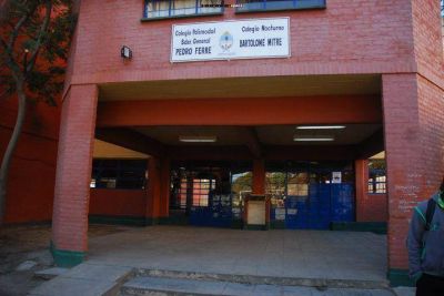 Otra vez, toda una ma�ana sin luz en la Escuela Pedro Ferr�
