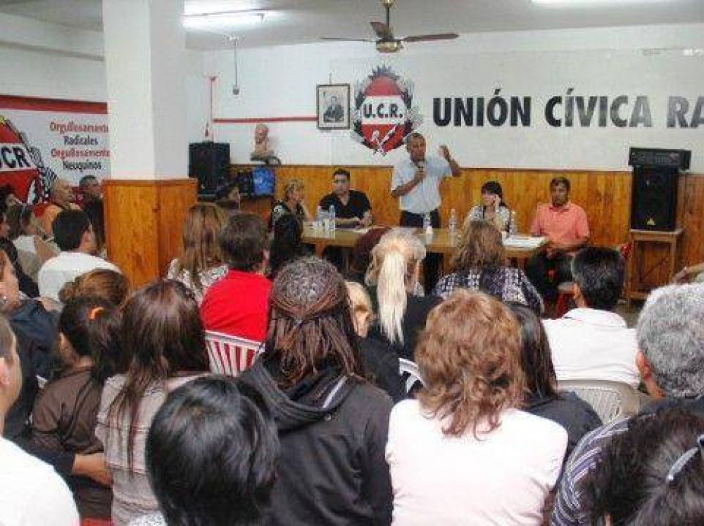 Quiroga exhibi respaldo de la UCR capitalina