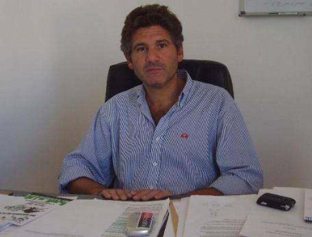 Oscar Negrelli: �Algunos creen que la Legislatura es una campana de madera, que no resuena en ning�n lado�