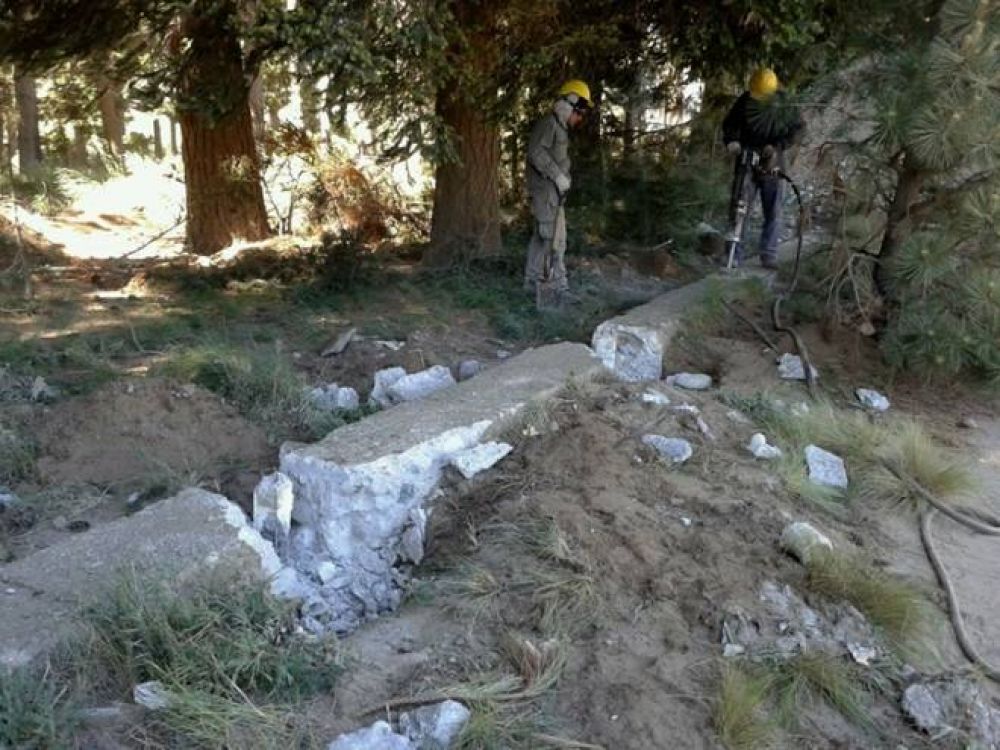 Iniciaron obra para construir el cerco de manantiales